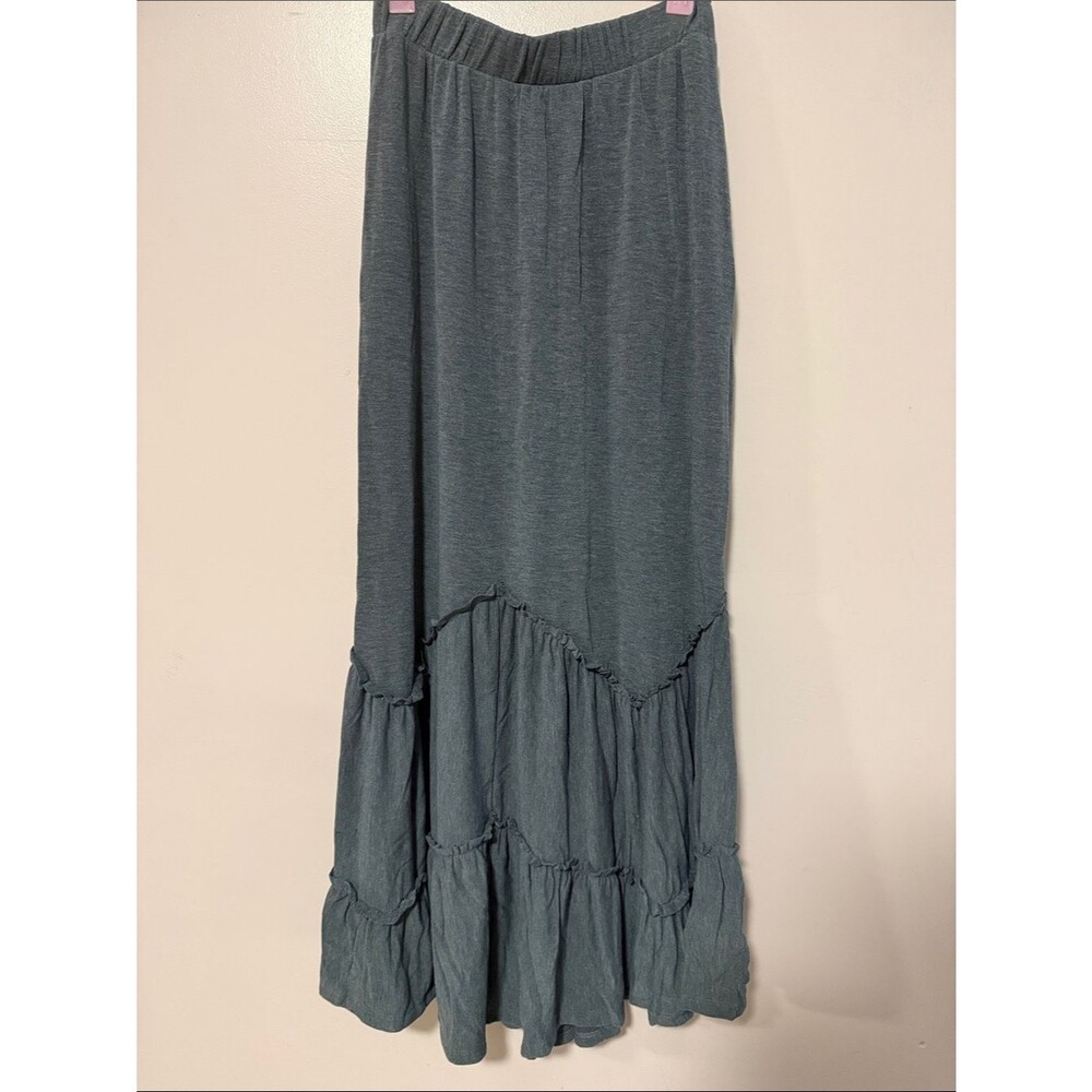-NWT- Women's Tiered Maxi Skirt in Charcoal Gray - Picture 2 of 6
